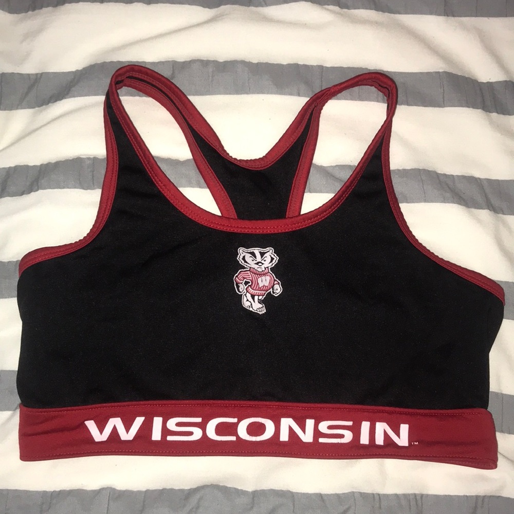 Wisconsin badgers sports bra